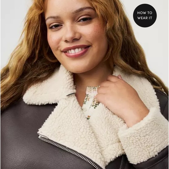 Stylish Black and Cream Leather Jacket - Picture 5 of 7